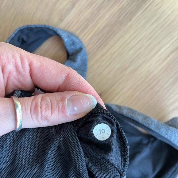 Lululemon free to be sports bra - Picture 3 of 3